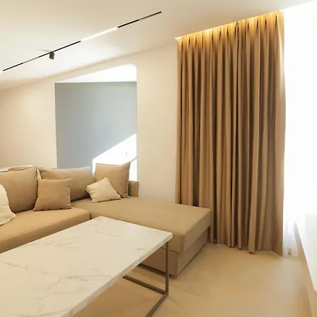 Sevens Luxury شقة