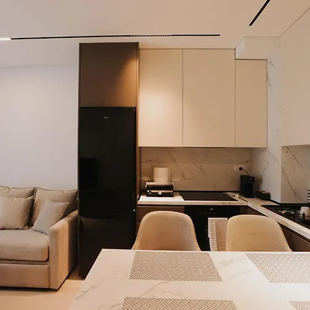 Sevens Luxury ساراندا