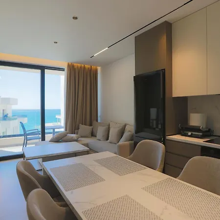 Sevens Luxury ساراندا