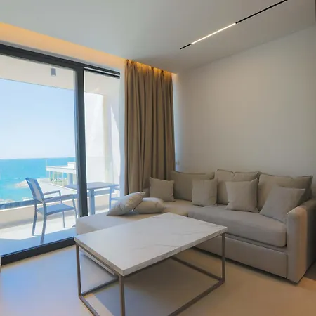 Sevens Luxury * ساراندا